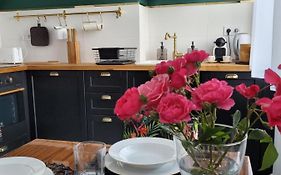 Apartament W Centrum Rowna 10